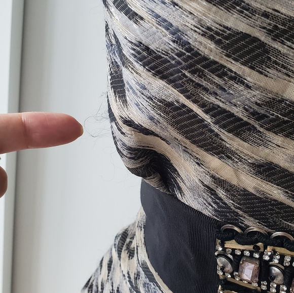 Yigal Azrouel Belted Dress in Size 0 - Picture 7 of 9